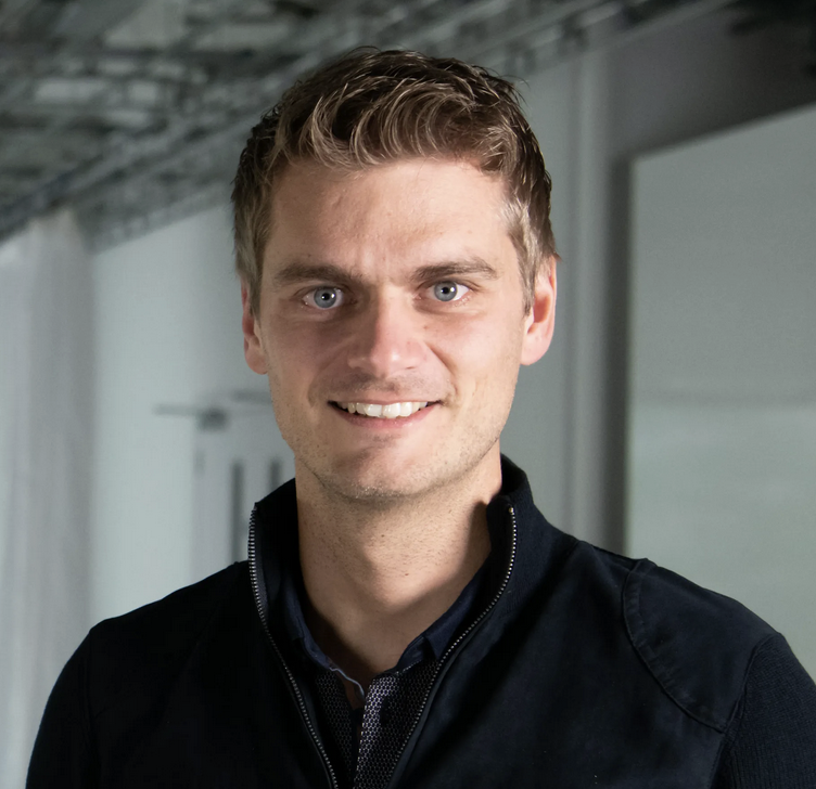 SEBASTIAN WEIDT